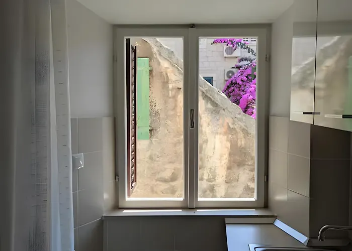 The Stone Alley Retreat Lejlighed