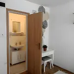 아파트 The Stone Alley Retreat 스플리트